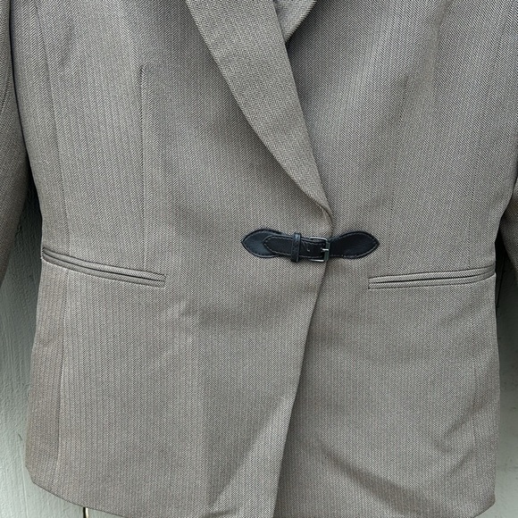 Tahari Brown Houndstooth Blazer Career Wear Casual Size 6 - Picture 3 of 6